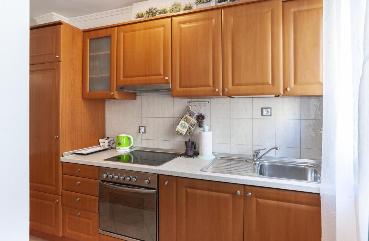 Sea Apartment Colours Бургас Экстерьер фото